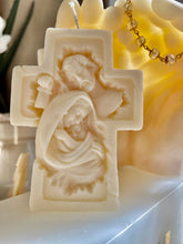 Load image into Gallery viewer, Holy Family Cross Candle