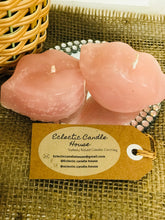 Load image into Gallery viewer, Lips Candle