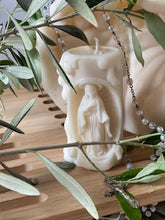 Load image into Gallery viewer, Mary 3D Pillar Candle