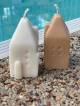 Load image into Gallery viewer, Little House Candle