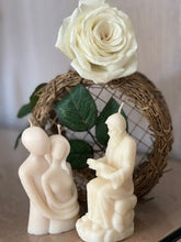 Load image into Gallery viewer, Couple in Arms Candle