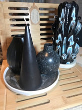 Load image into Gallery viewer, Cone Candle