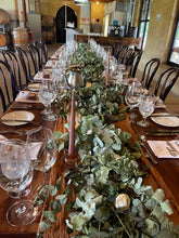 Load image into Gallery viewer, Yin Yang Candle