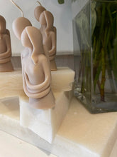 Load image into Gallery viewer, Couple in Arms Candle