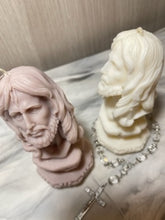 Load image into Gallery viewer, Jesus Sculptured Head Candle