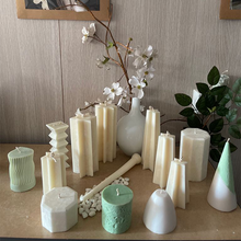 Load image into Gallery viewer, Star Pillar Candle - Large