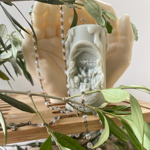 Load image into Gallery viewer, Nativity 3D Pillar Candle