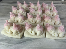 Load image into Gallery viewer, Sleeping Baby Candle