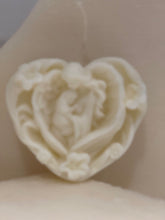 Load image into Gallery viewer, Mother & Child Heart Candle