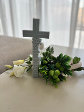 Load image into Gallery viewer, Cross Candle ‘He is Risen’

