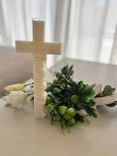 Load image into Gallery viewer, Cross Candle ‘In God, I trust’
