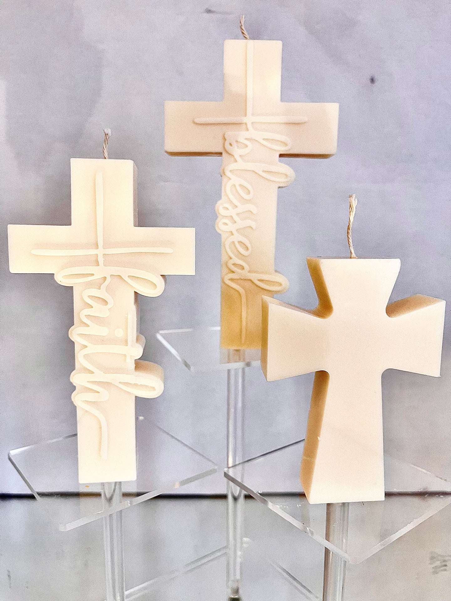 Crucifix 'Blessed' Candle ￼