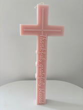 Load image into Gallery viewer, Cross Candle ‘Thankful, grateful, blessed’
