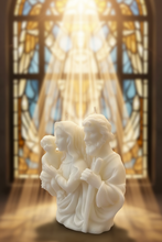 Load image into Gallery viewer, Holy Family Portrait Candle
