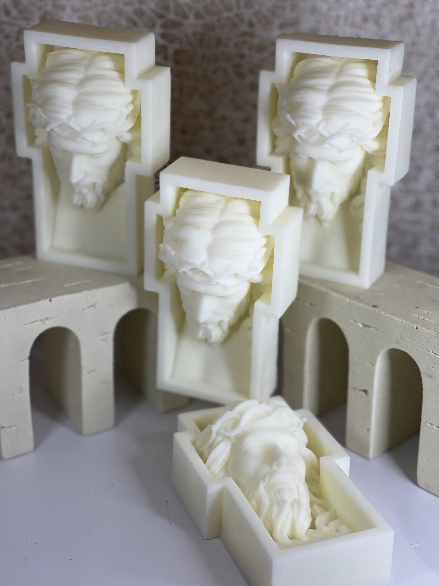 Jesus Crown of Thorns Candle