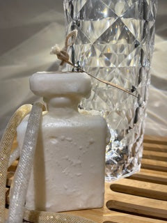 Perfume 'Gabrielle' Candle