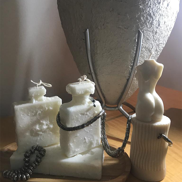 Perfume 'Coco' Candle