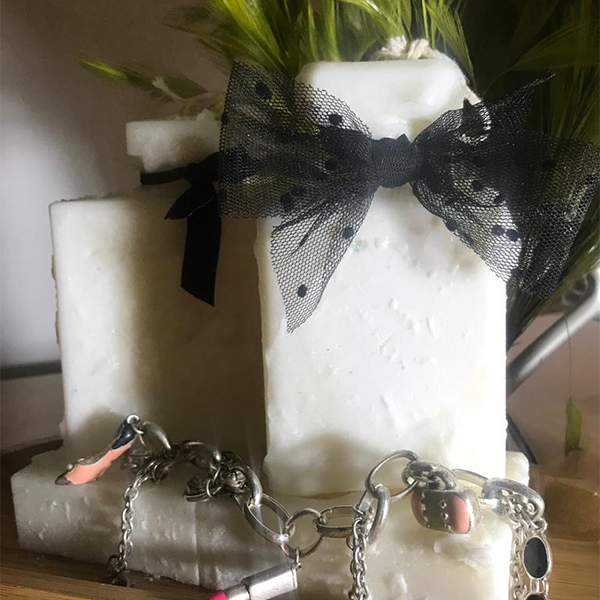 Perfume 'Coco' Candle