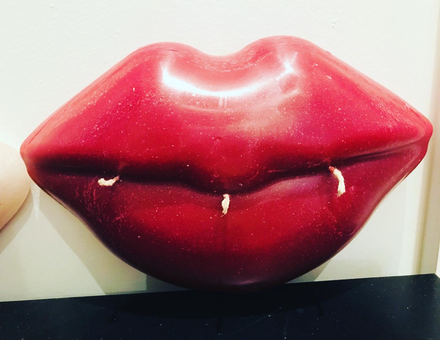 Jumbo Lips Candle