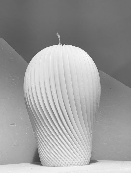 Twirling Vase Candle