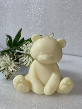 Load image into Gallery viewer, Teddy Bear Candle
