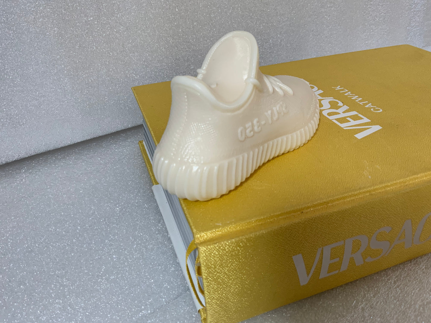 Sneaker Candle - Yeezy