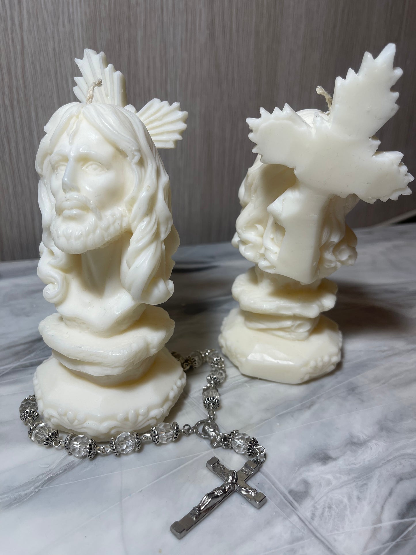 Jesus Carrying The Cross Candle