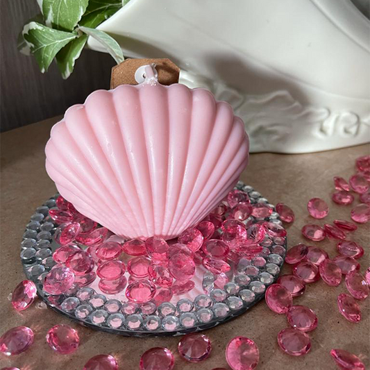 Shell Candle - Medium